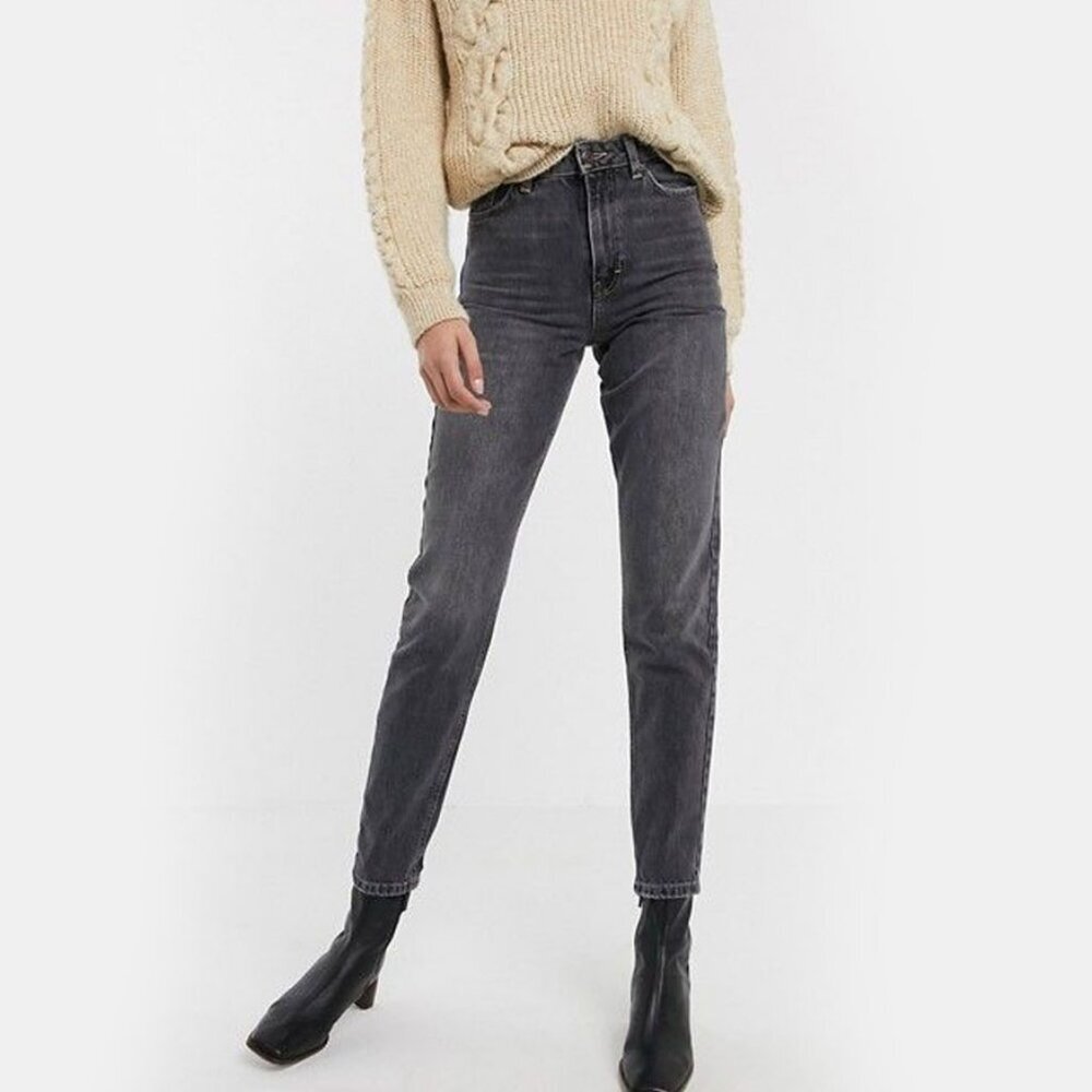 Topshop Women's Original Mom jeans in washed black - US Size 2 - NWT $80